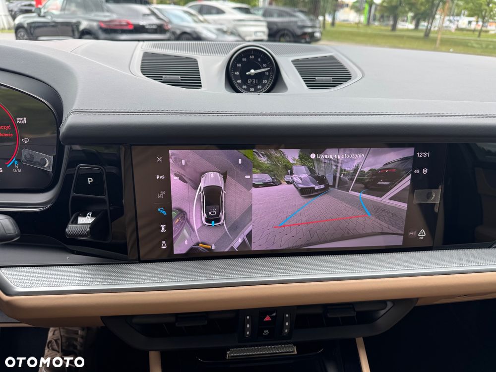 Porsche Cayenne Standard - 27