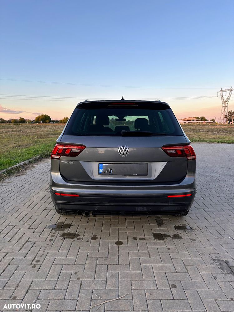 Volkswagen Tiguan 1.5 TSI ACT Comfortline - 3