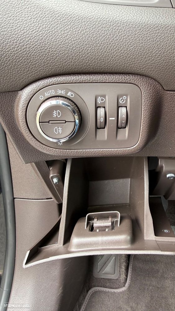 Opel Zafira 1.6 CDTi Executive - 18