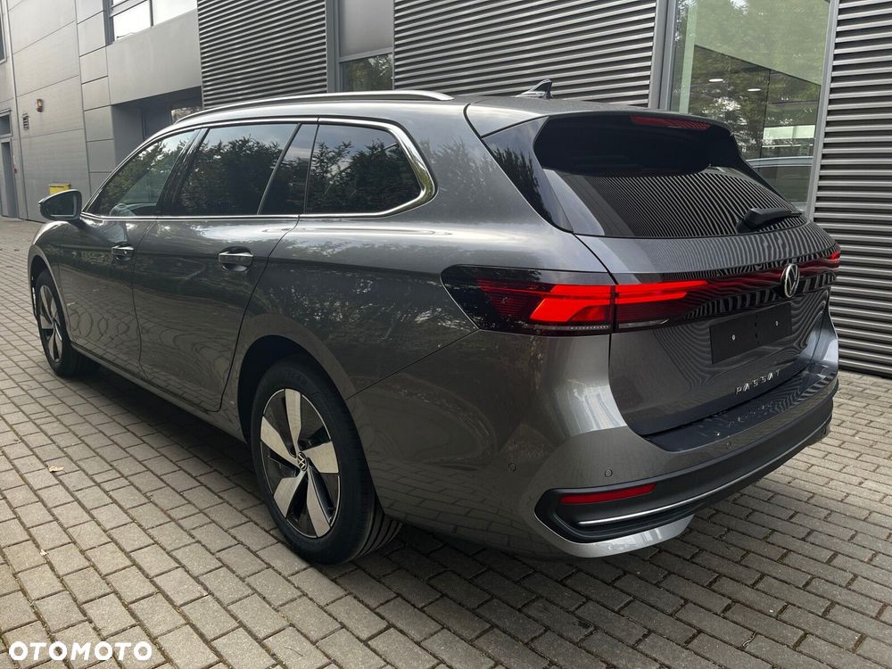 Volkswagen Passat Variant - 7