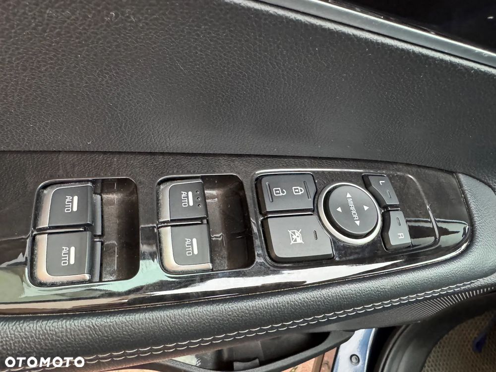 Kia Sorento ver-2-4-gdi-l - 18