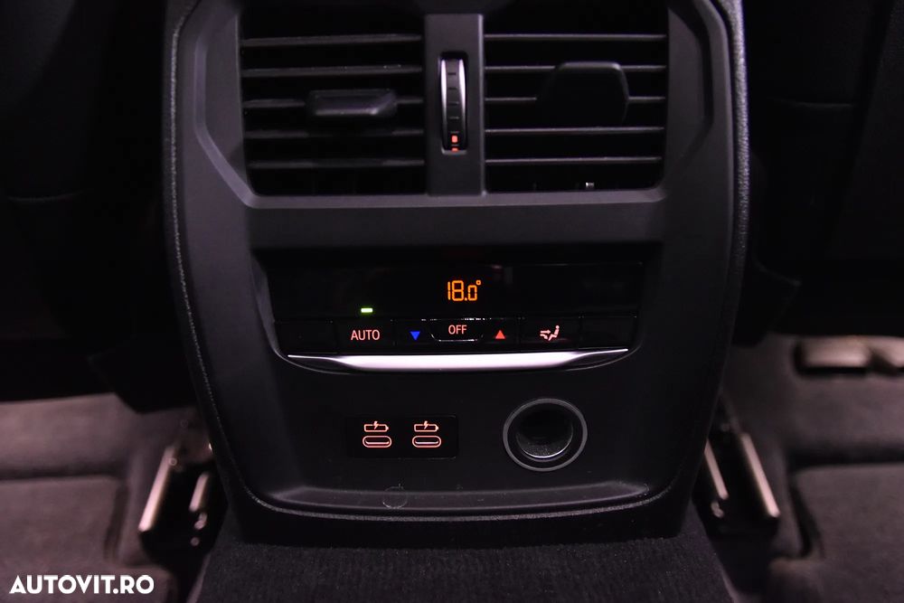 BMW Seria 3 320i AT - 23