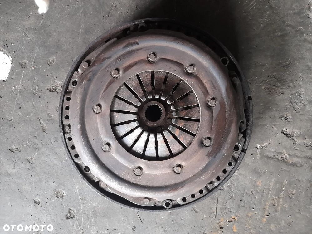 Sprzęgło koło dwumasowe VW Passat B5 1.6 B - 1
