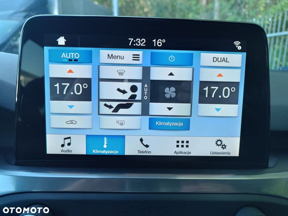 Ford Focus 2.0 EcoBlue Titanium - 19