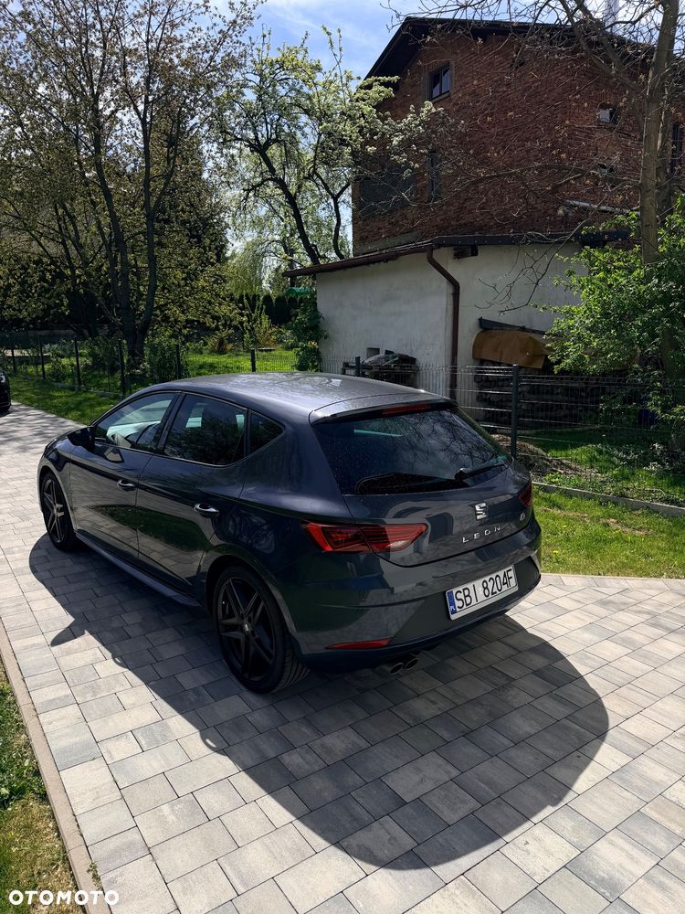 Seat Leon 1.5 TSI ACT DSG OPF FR Black Matt Edition - 4
