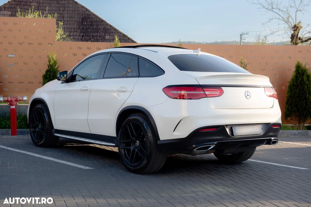 Mercedes-Benz GLE Coupe 350 d 4Matic 9G-TRONIC AMG Line - 8