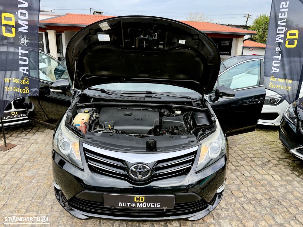 Toyota Avensis SW 2.0 D-4D Exclusive +Navi - 31