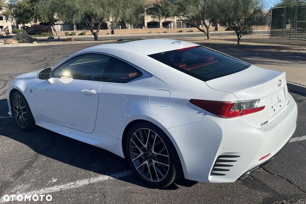 Lexus RC - 6