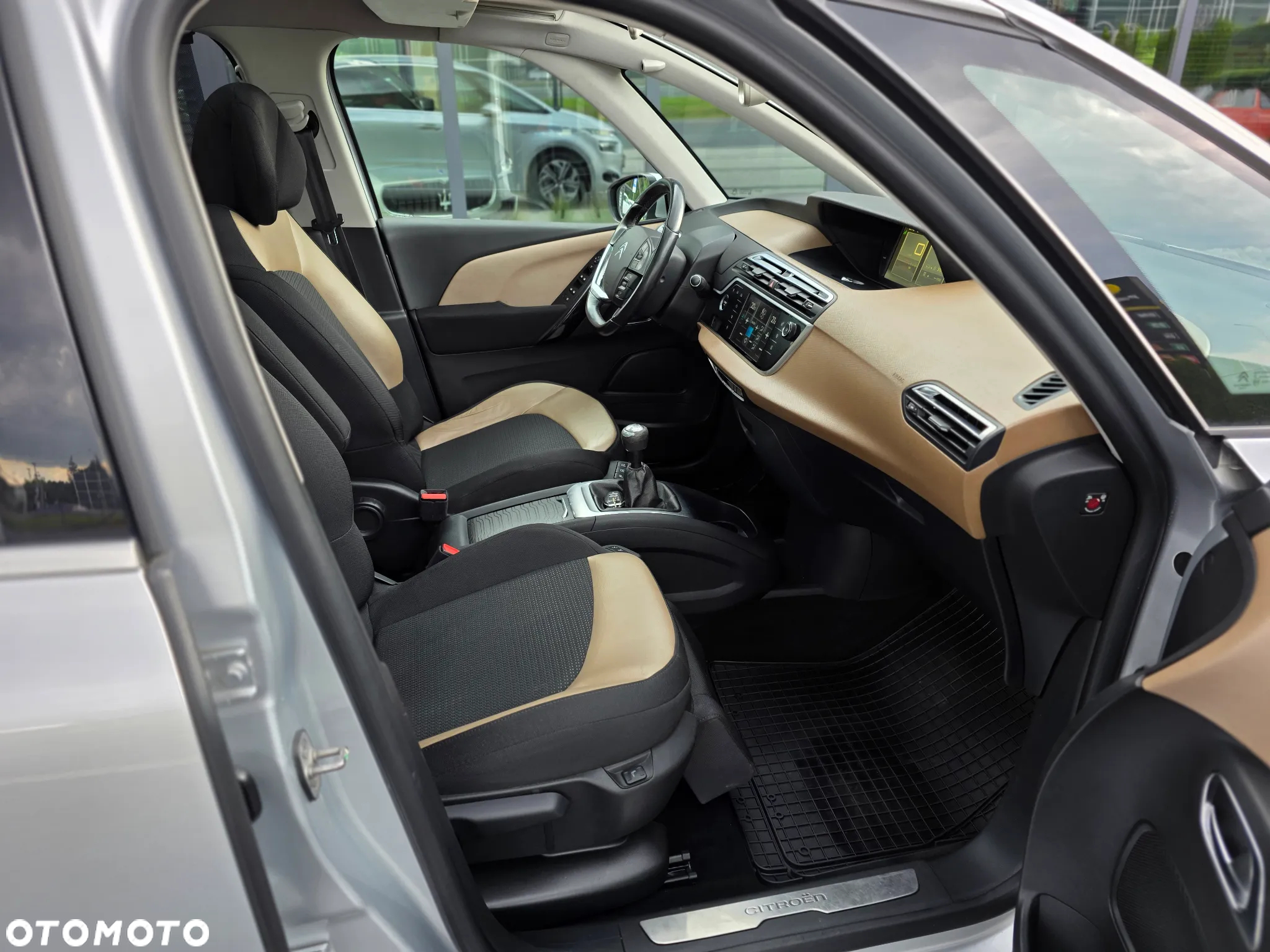 Citroën C4 Picasso 1.6 THP Exclusive - 26