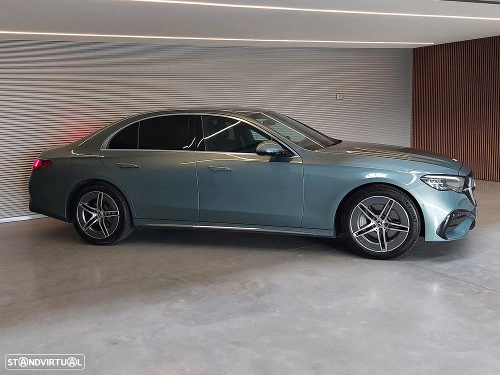 Mercedes-Benz E 220 d AMG Line - 2