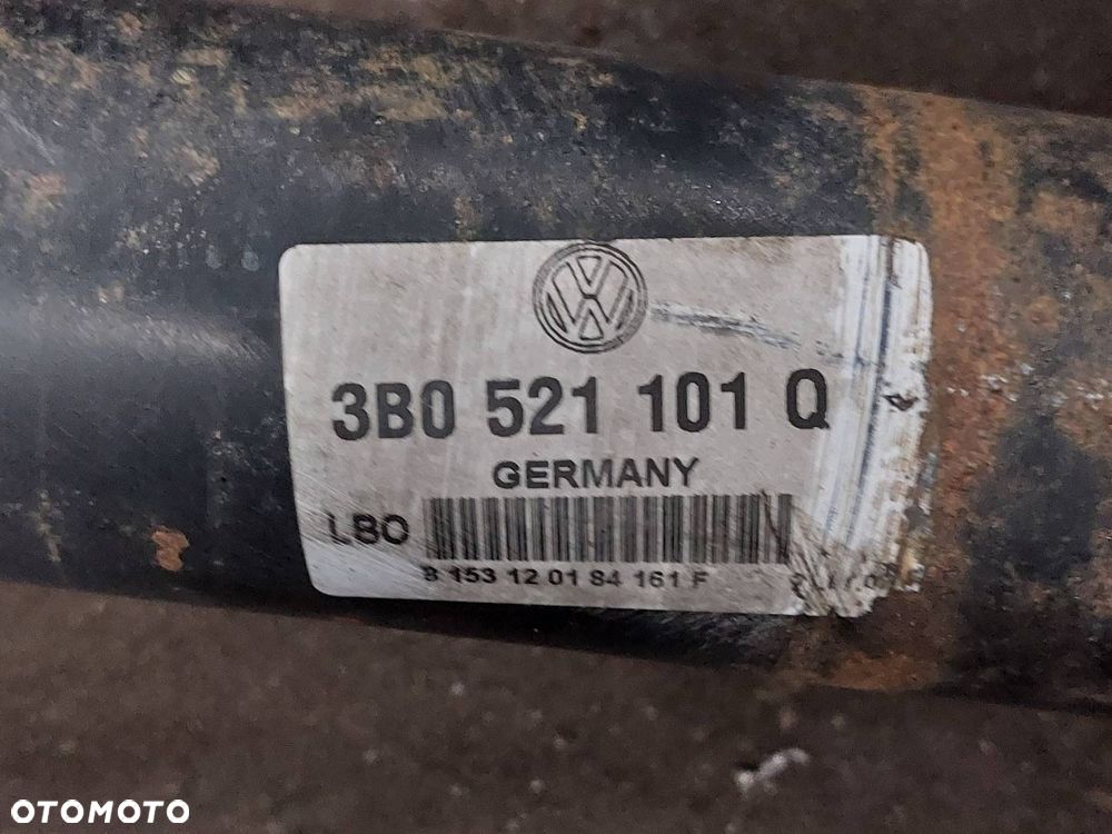 WAŁ NAPĘDOWY VOLKSWAGEN PASSAT B5 FL 2.3 VR5 3B0521101Q ID: 240286 - 2