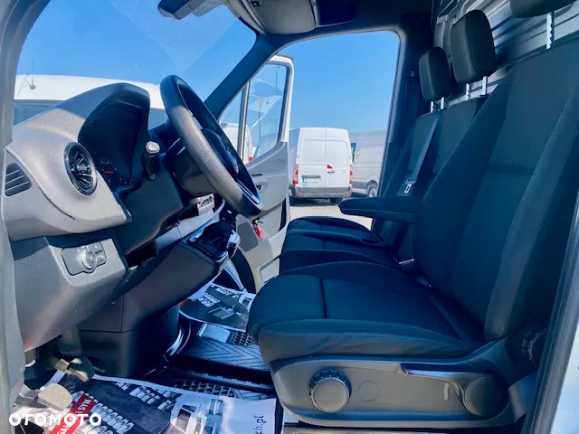 Mercedes-Benz Sprinter - 6