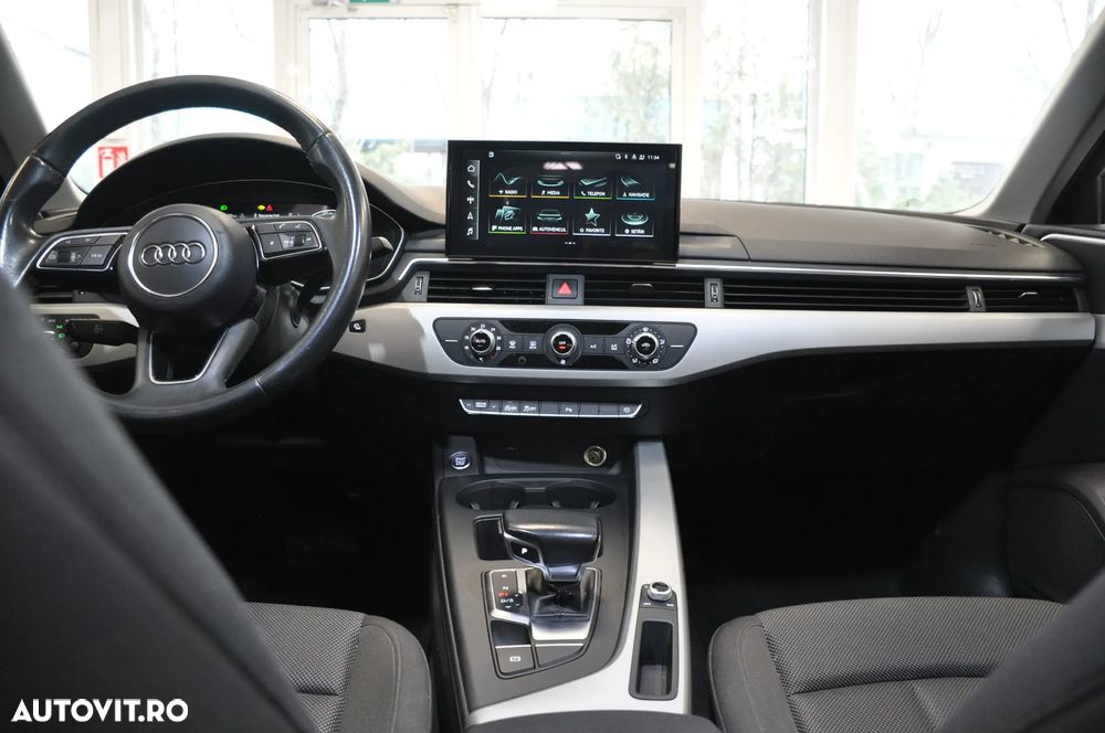 Audi A4 30 TDI S tronic - 13