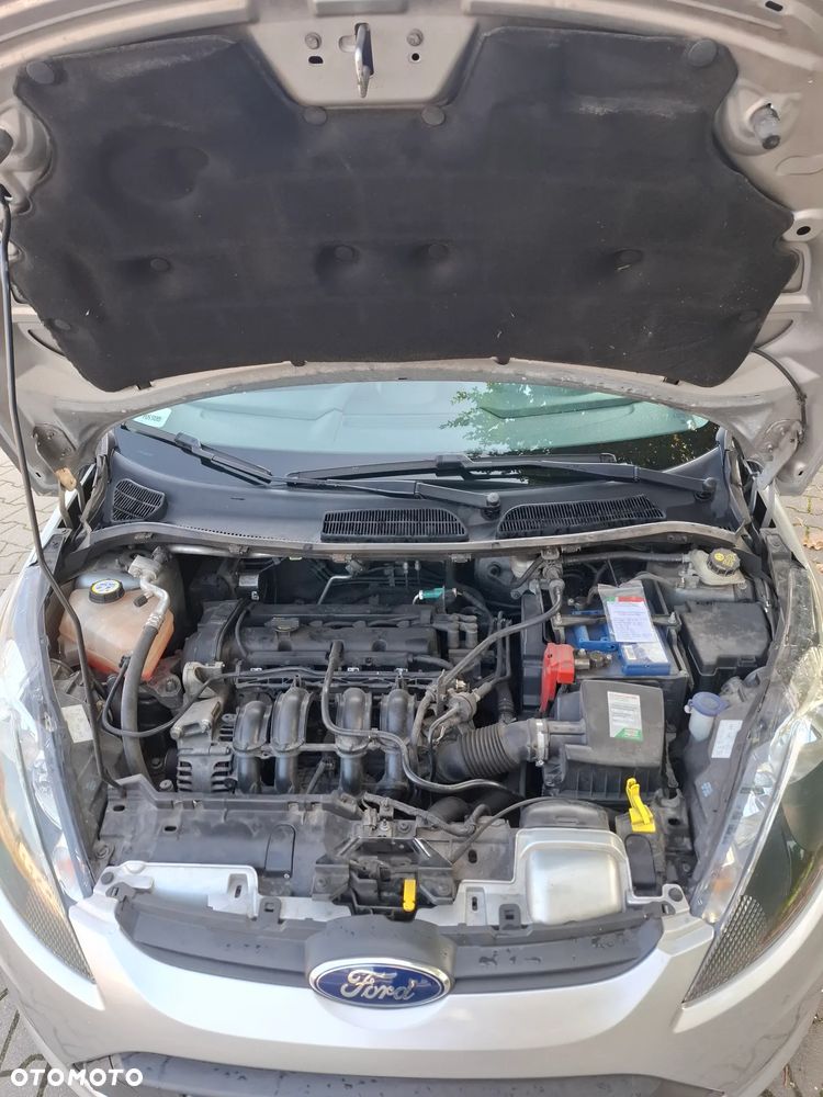 Ford Fiesta 1.25 Trend - 15