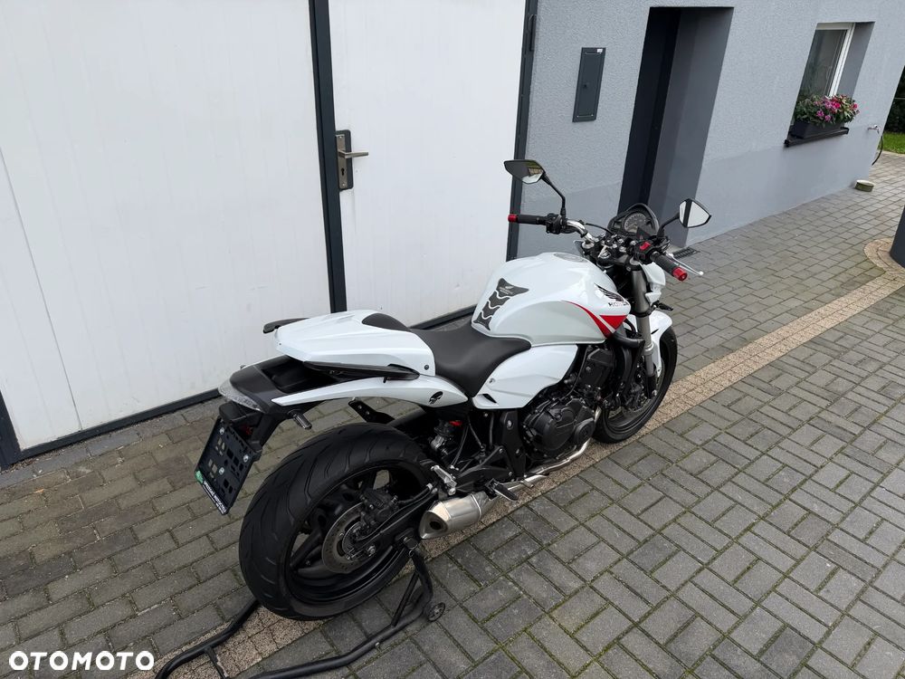 Honda Hornet - 21