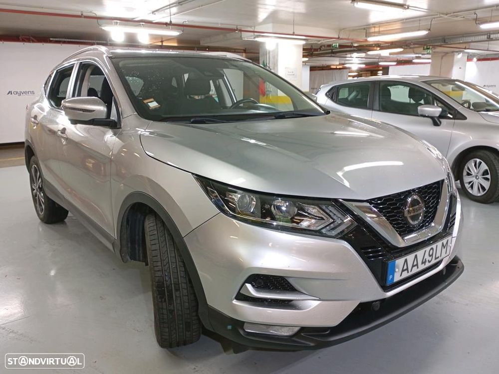Nissan Qashqai 1.5 dCi N-Connecta J18 - 4