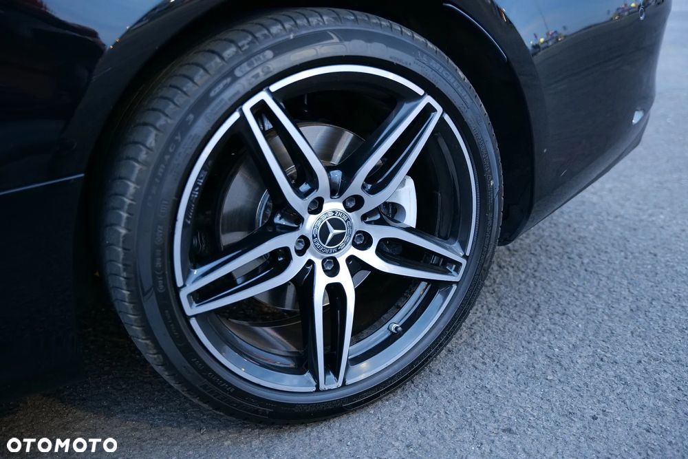 Mercedes-Benz Klasa E 350 9G-TRONIC - 17