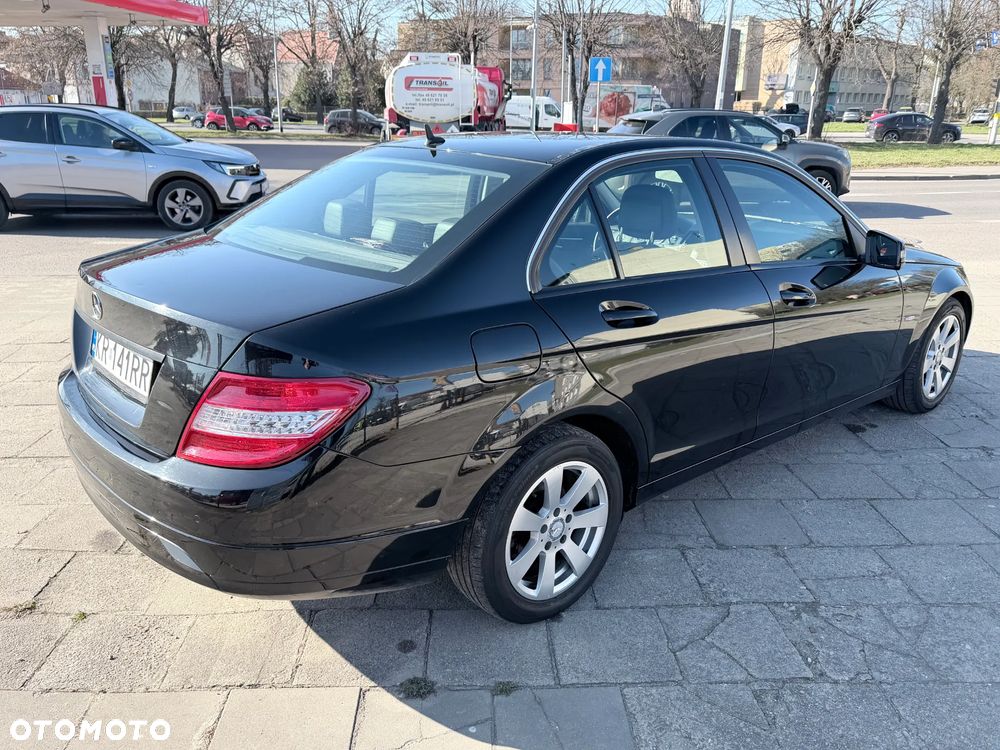 Mercedes-Benz Klasa C - 12