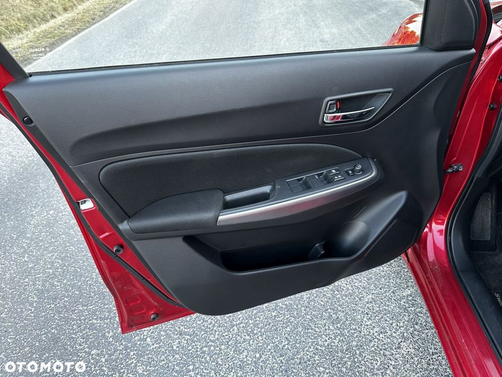 Suzuki Swift - 15