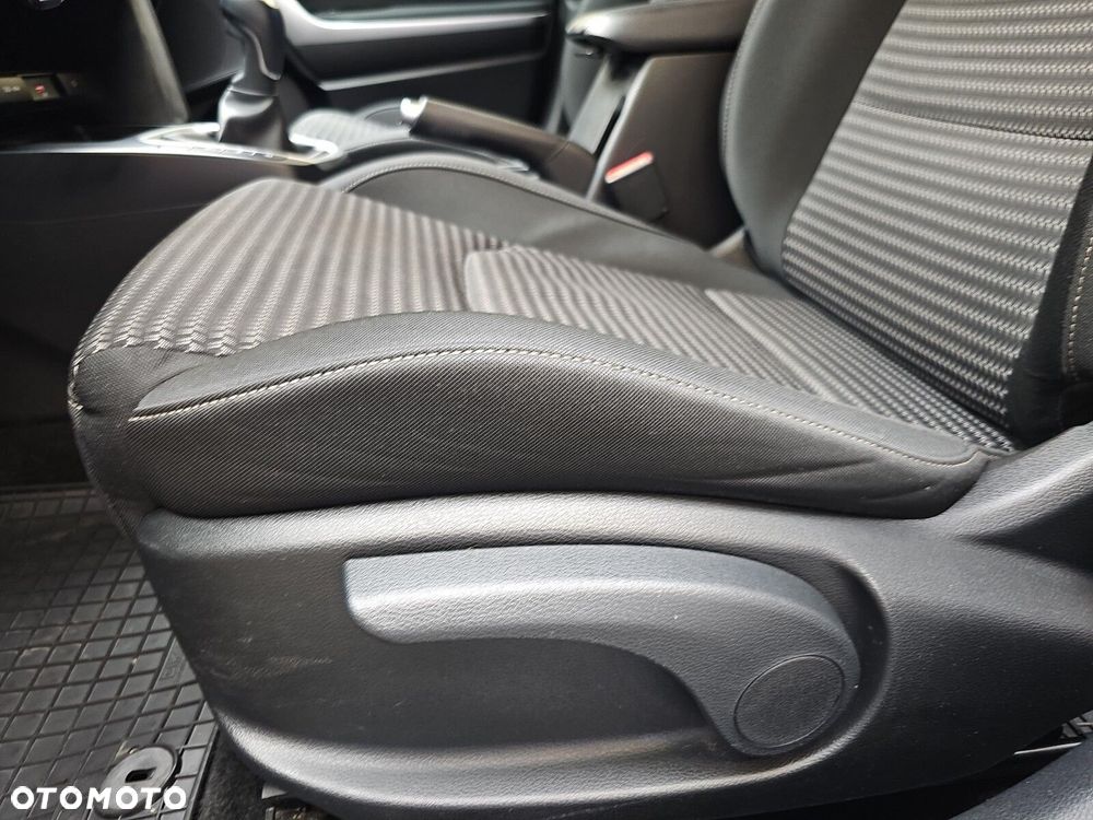 Kia Ceed 1.5 T-GDI M - 12