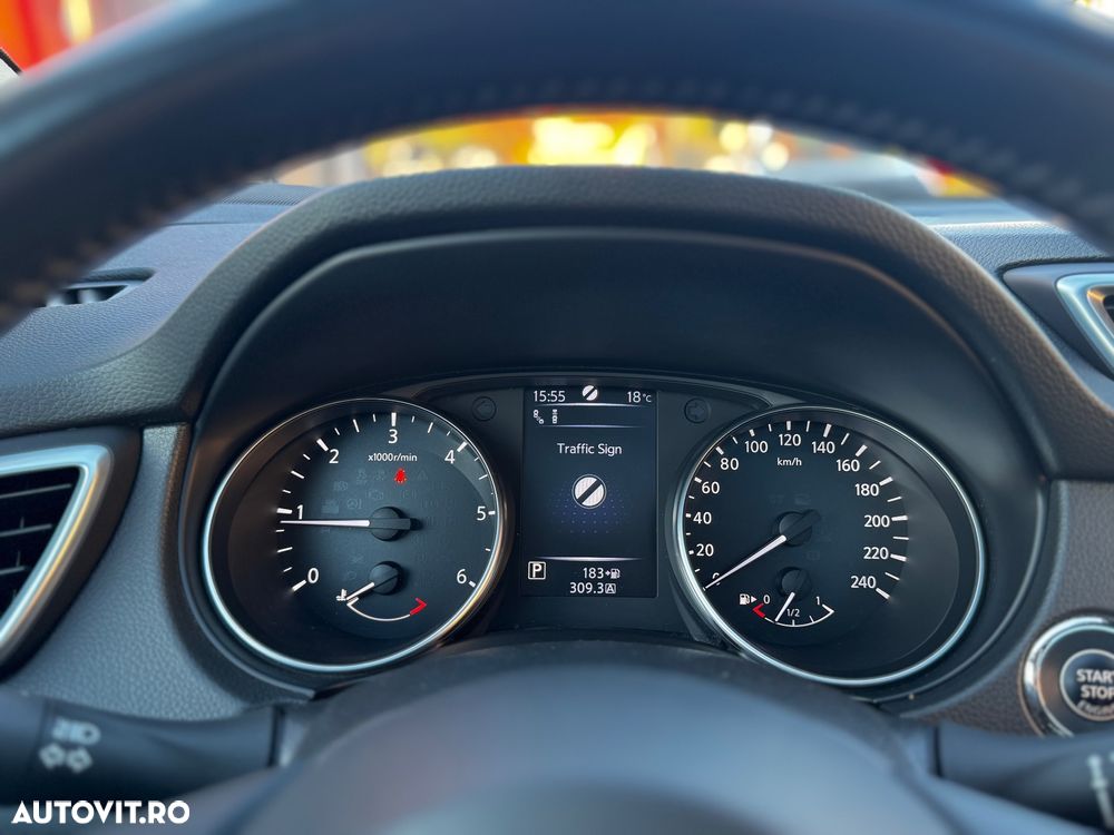 Nissan Qashqai 1.6 DCI Xtronic N-Connecta - 34