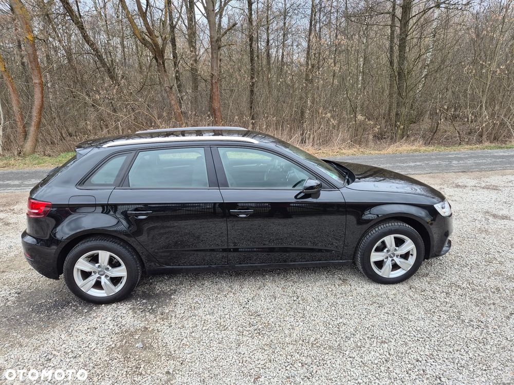 Audi A3 Sportback 1.0 TFSI - 4