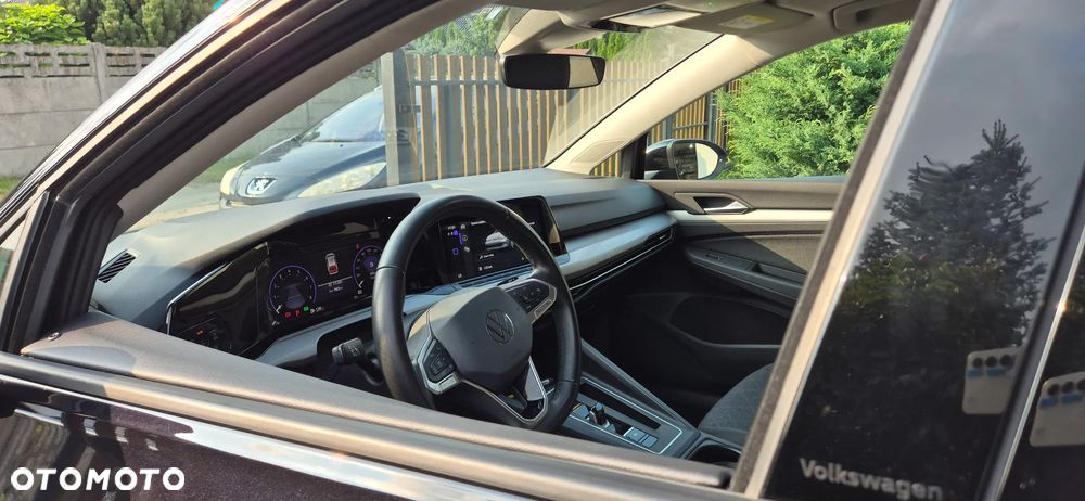 Volkswagen Golf 1.5 eTSI Life DSG - 39