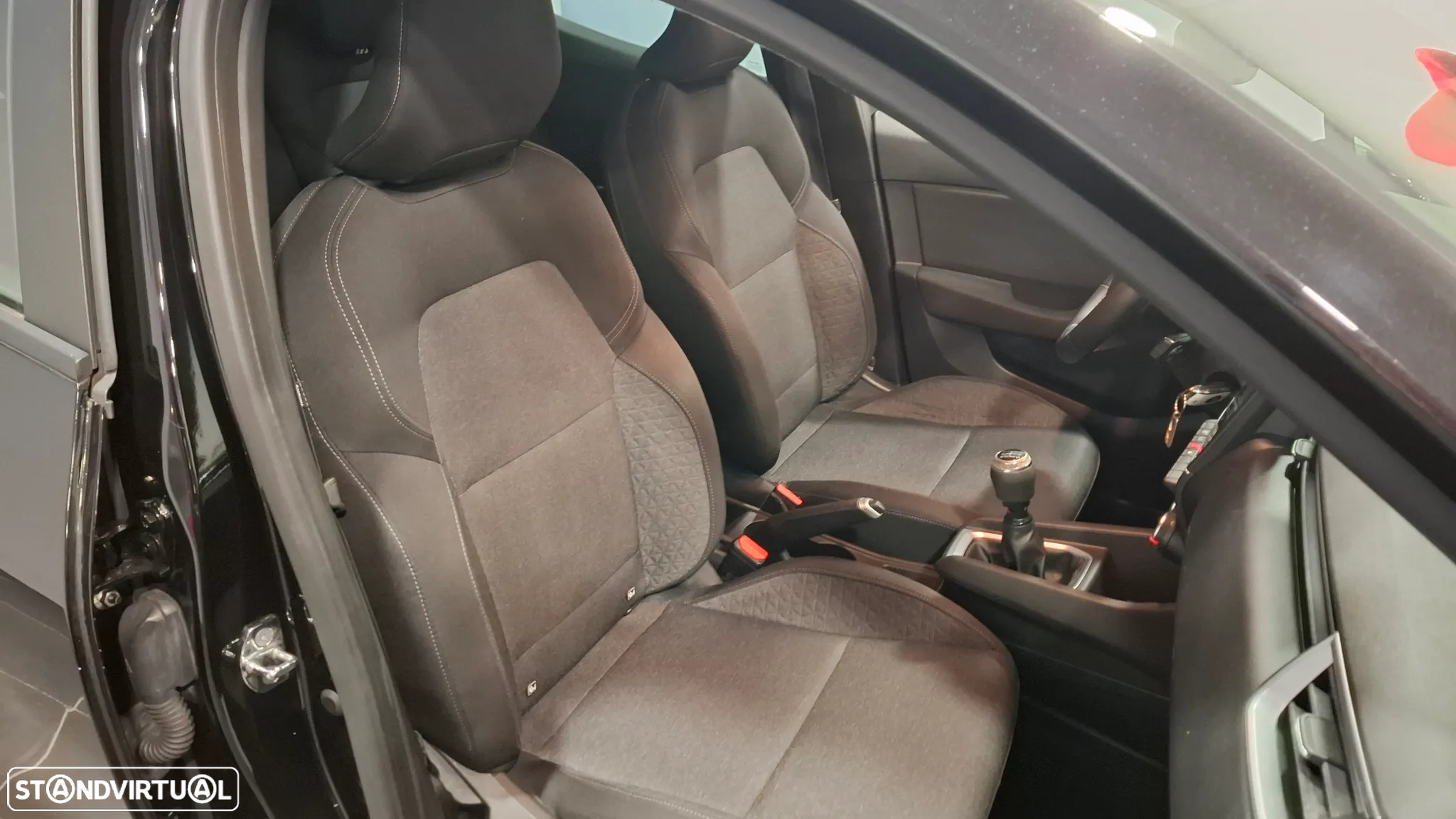 Renault Clio 1.0 TCe Intens Bi-Fuel - 14
