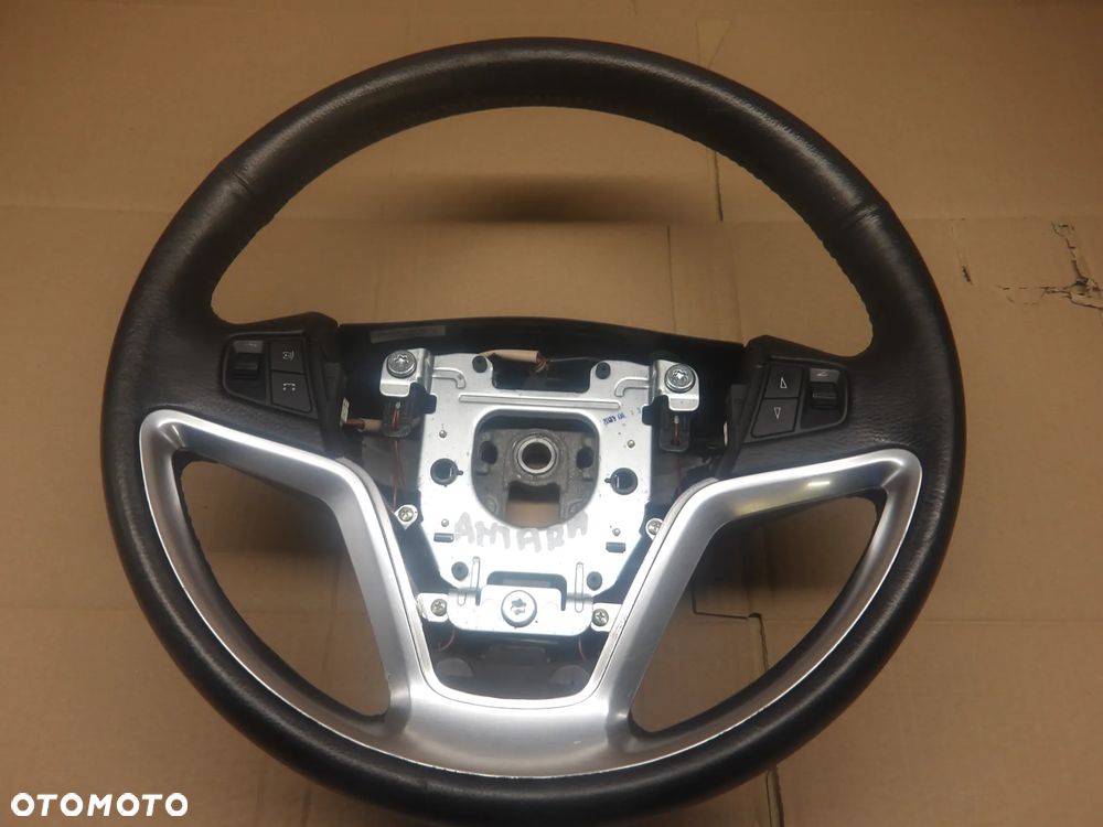 OPEL ANTARA 2.2D 06-10 KIEROWNICA MULTIFUNKCJA SKÓRA - 1