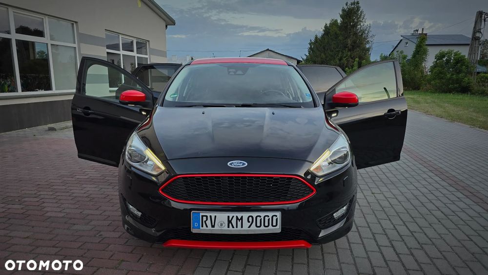 Ford Focus 1.5 EcoBoost ST-Line - 2