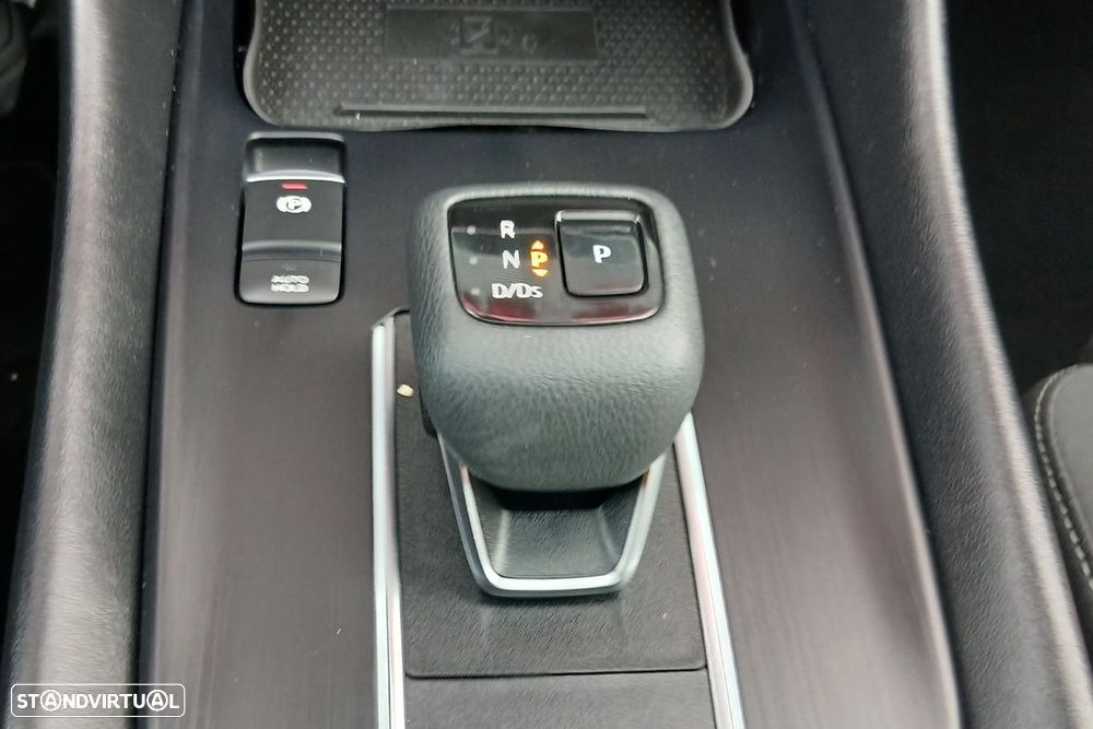 Nissan Qashqai 1.3 DIG-T N-Connecta LED Xtronic - 10