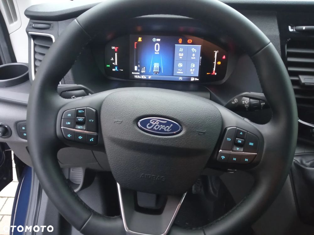 Ford Transit - 11