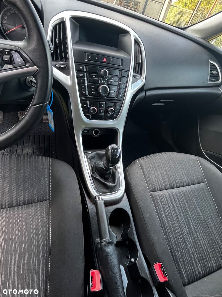 Opel Astra 1.4 Turbo - 13