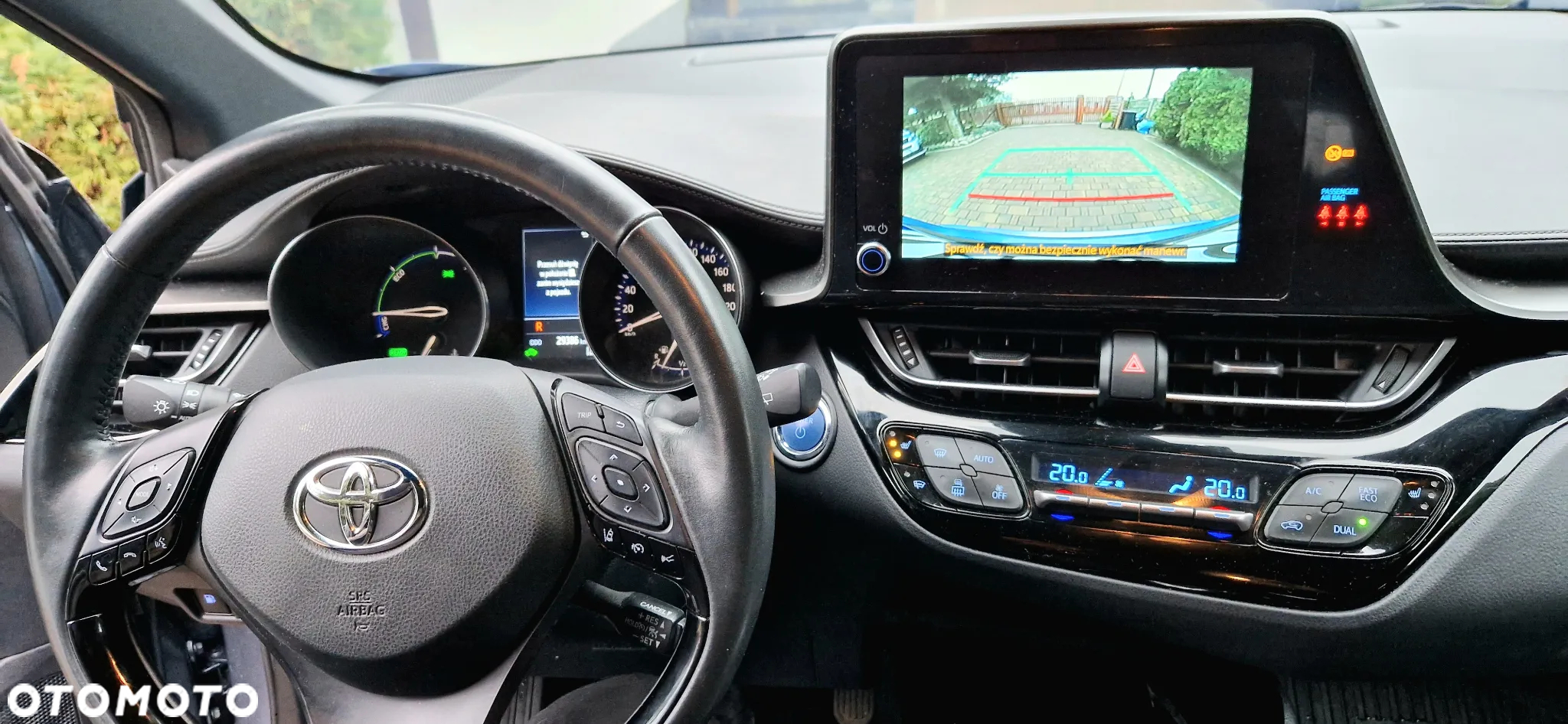 Toyota C-HR Hybrid Style - 8