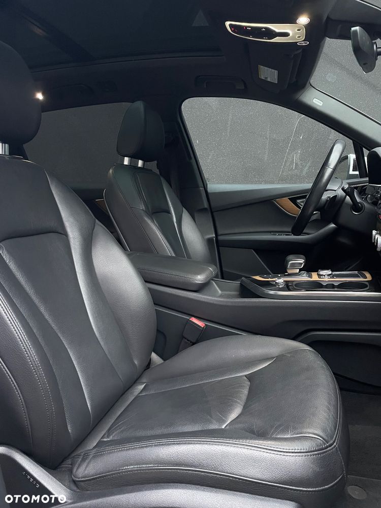 Audi Q7 - 13