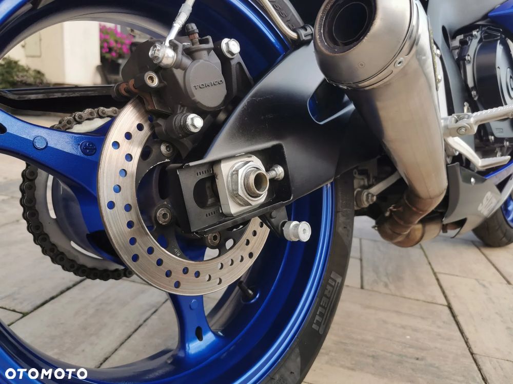 Suzuki GSX-R - 19