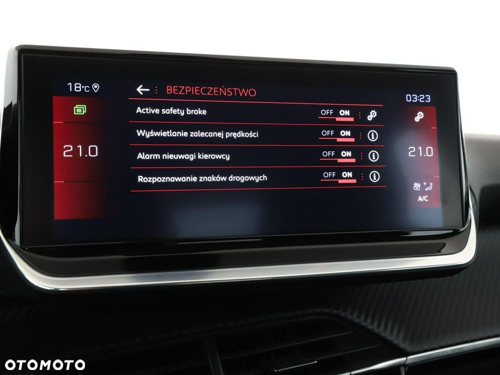 Peugeot 208 PureTech 100 Allure - 29