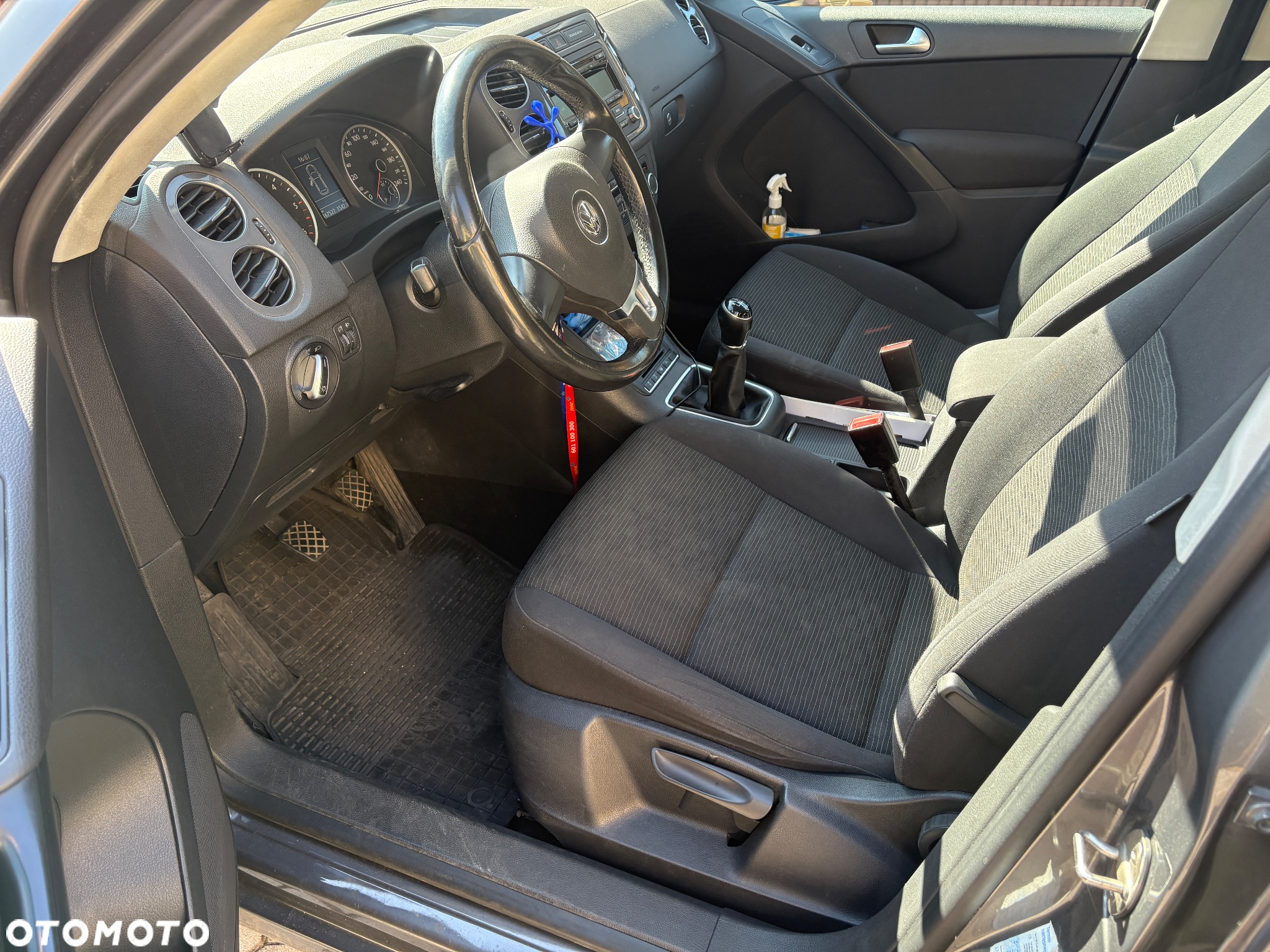Volkswagen Tiguan - 10