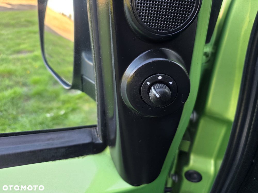 Fiat Qubo 1.4 8V Easy - 22