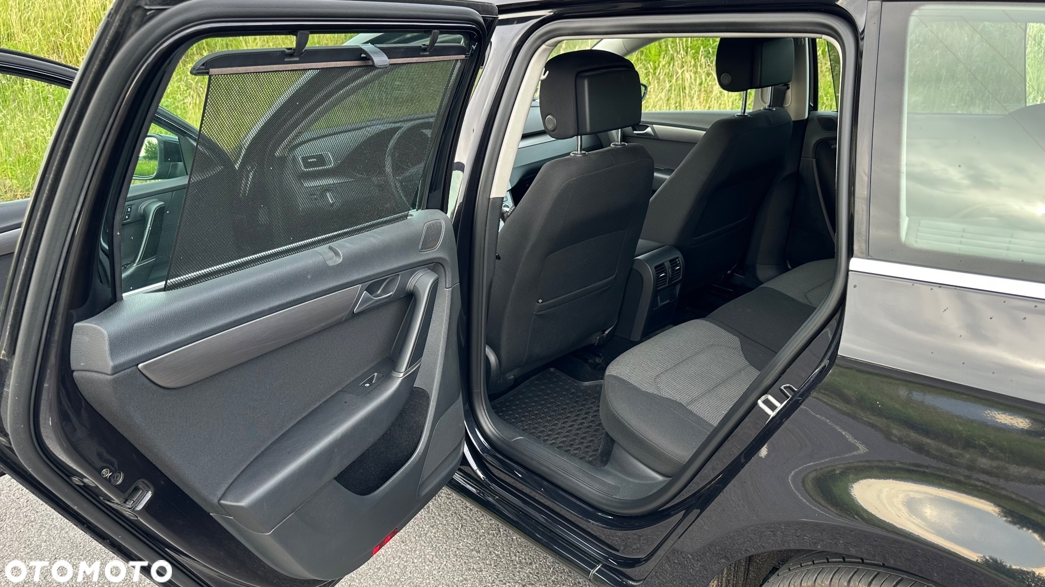 Volkswagen Passat 2.0 TDI Comfortline DSG - 14