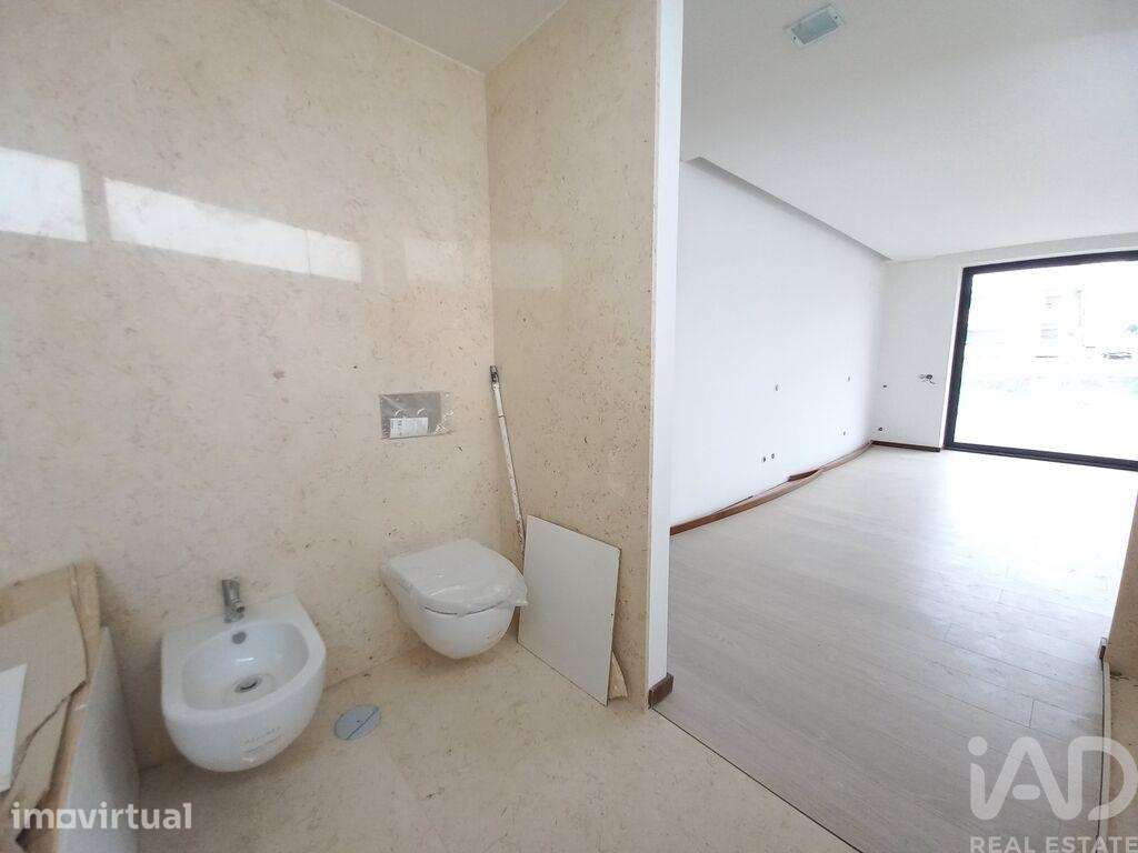 Casa / Villa T4 em Abade de Neiva de 594,00 m2 - Grande imagem: 5/29
