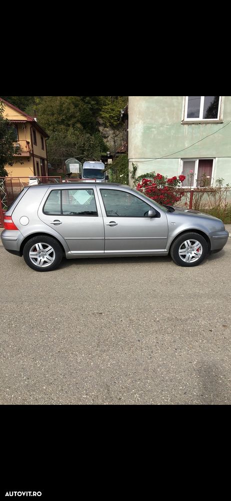 Volkswagen Golf 1.9 TDI Pacific - 1
