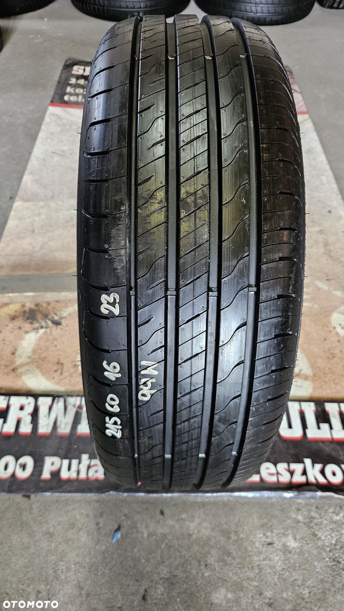 opona używana 215/60R16 Goodyear efficientgrip performance 2 - 1