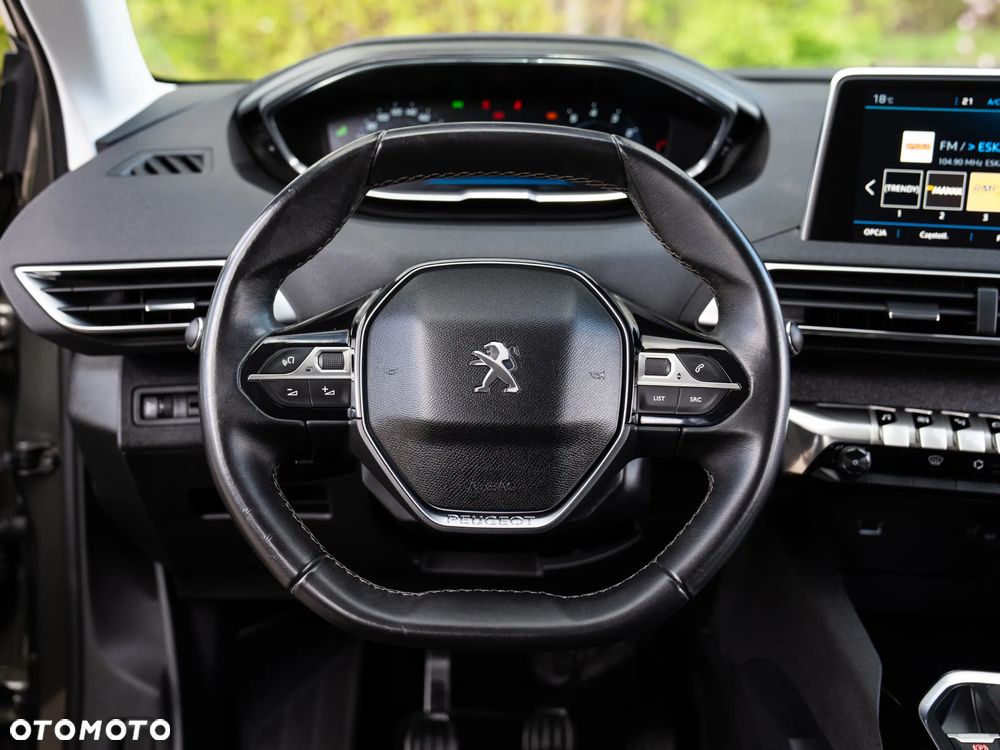 Peugeot 3008 1.2 PureTech Allure - 34