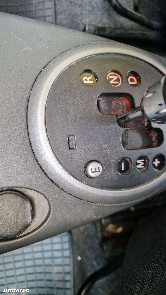 Suzuki Swift - 15