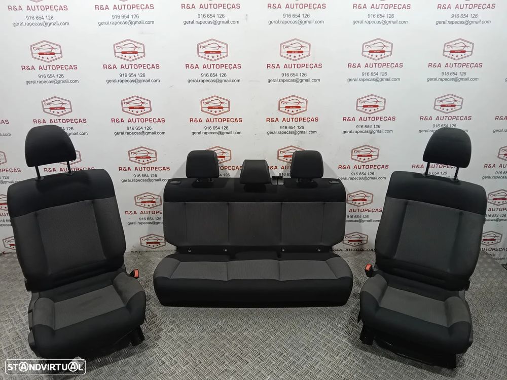 Conjunto de Bancos Citroën C4 Cactus em Tecido Imaculados Original - 16