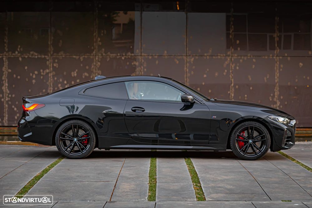 BMW M440 i xDrive Pack 50 anos M - 12