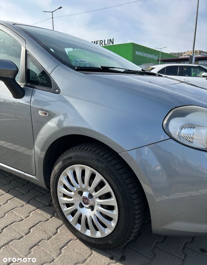 Fiat Punto Evo 1.4 8V Estiva Blue&Me - 16