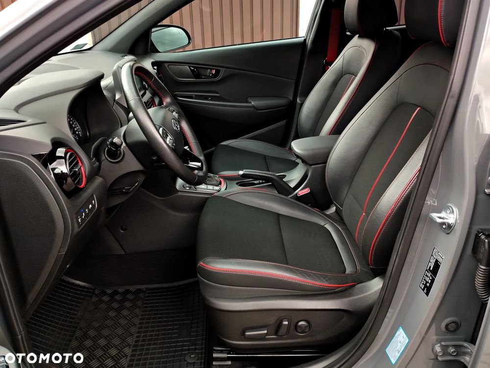 Hyundai Kona 1.6 T-GDI Premium 4WD DCT - 24