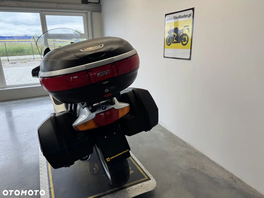 BMW R - 7